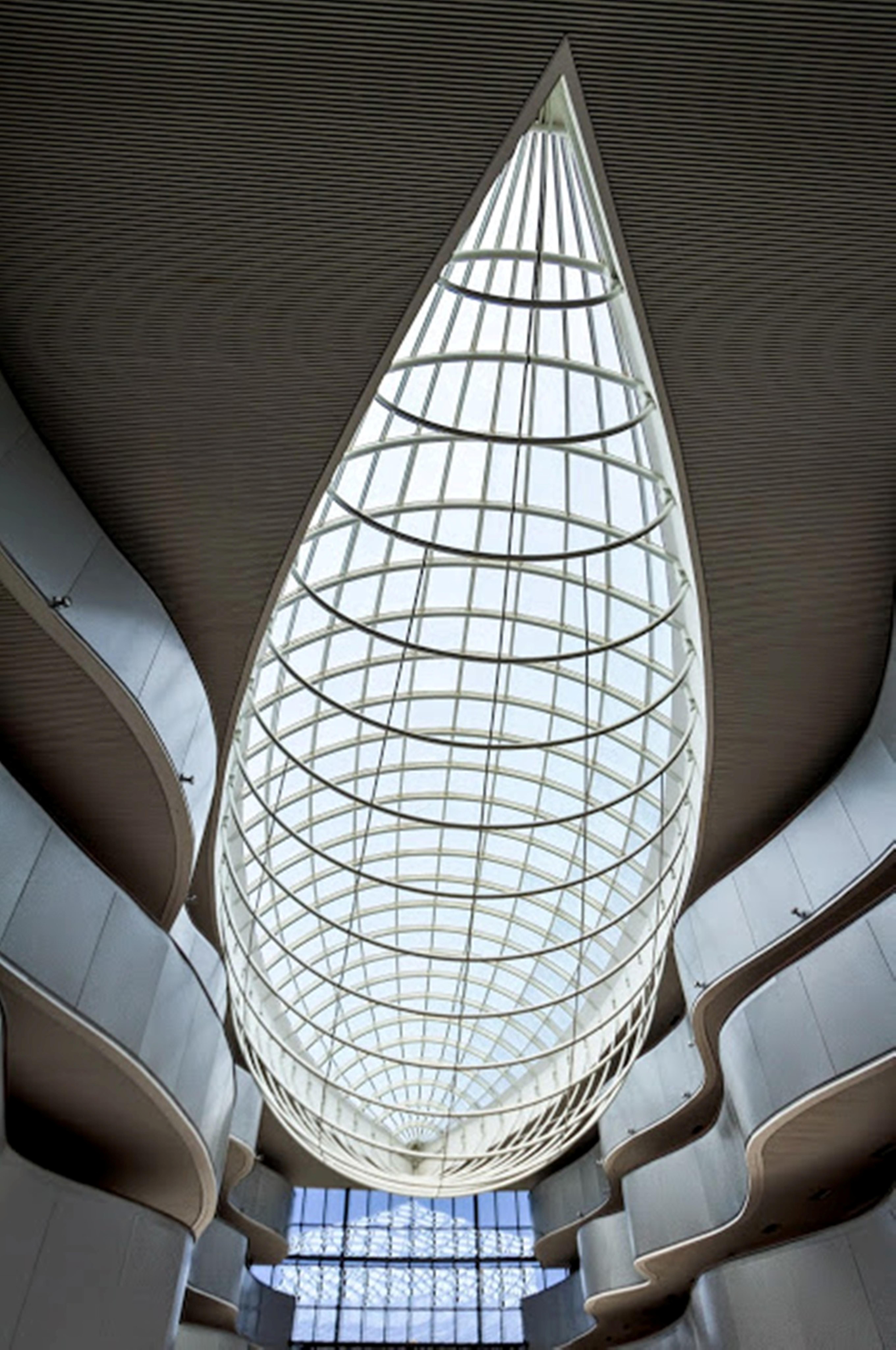 Royal Tulip Brasilia Alvorada Hotel Ngoại thất bức ảnh The ceiling of the main atrium