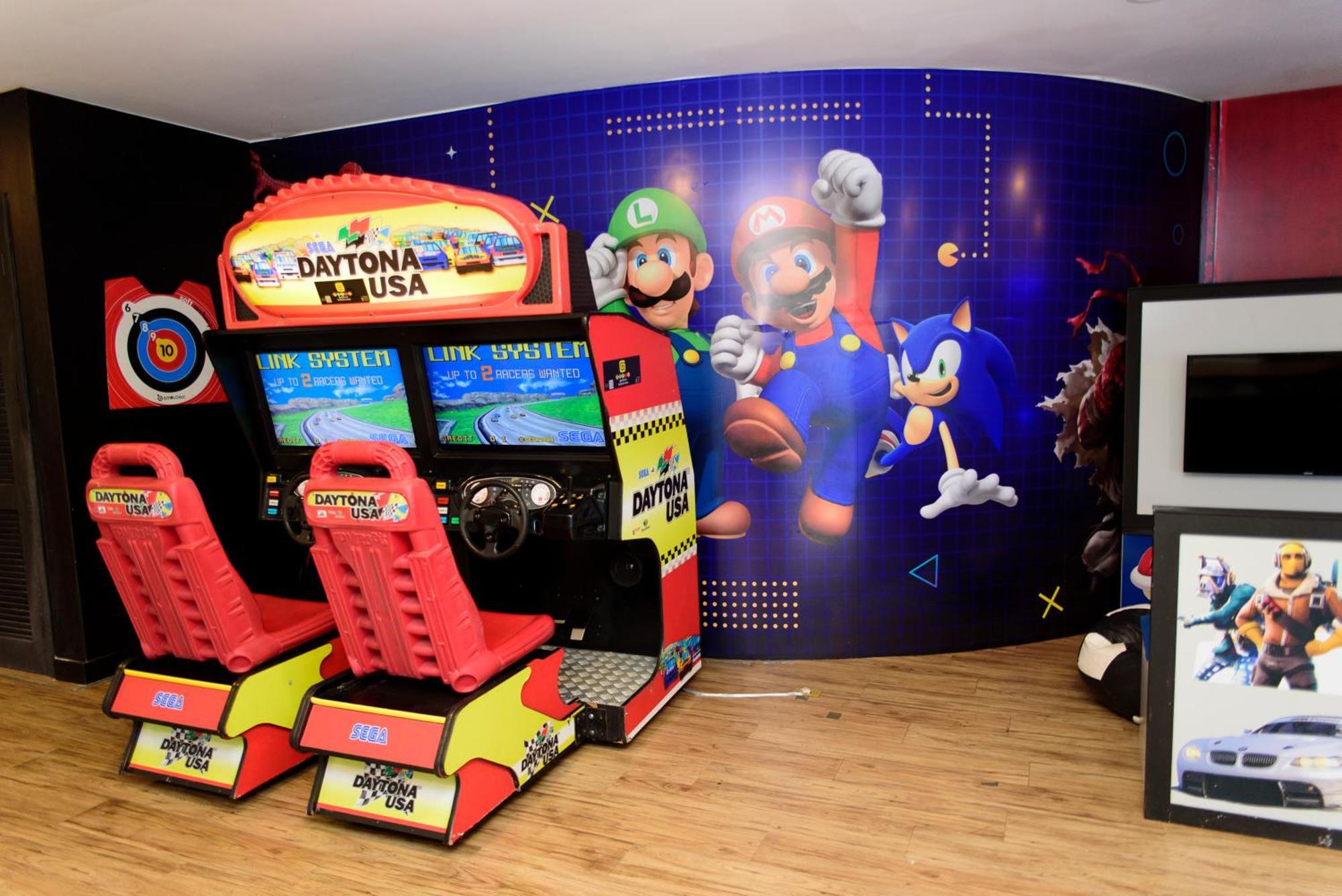 Royal Tulip Brasilia Alvorada Hotel Ngoại thất bức ảnh Mario Kart arcade game