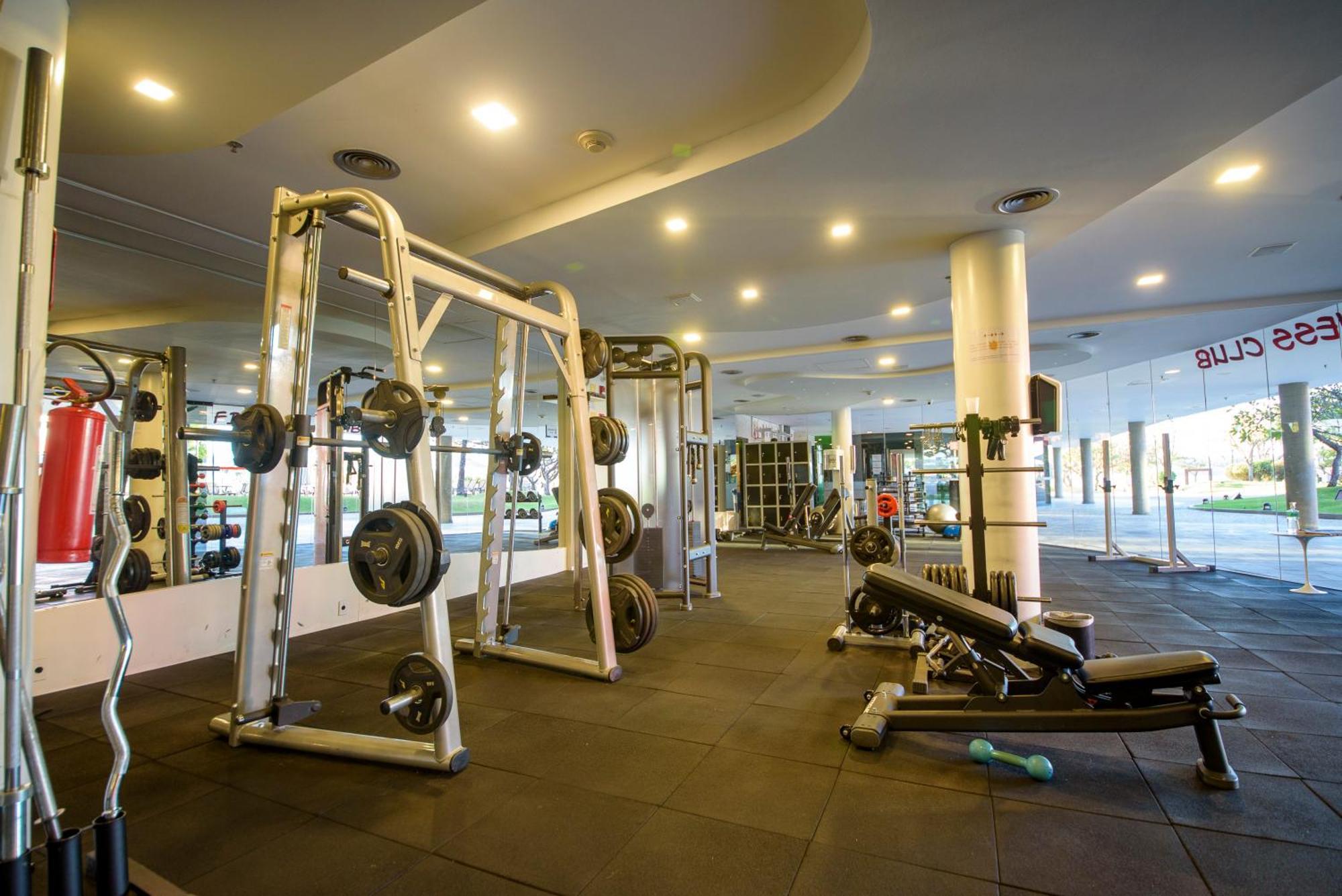 Royal Tulip Brasilia Alvorada Hotel Ngoại thất bức ảnh The gym at the club